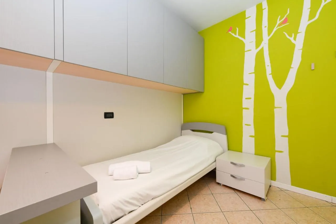 Maison Elisa Manerba del Garda 0*,  Itálie